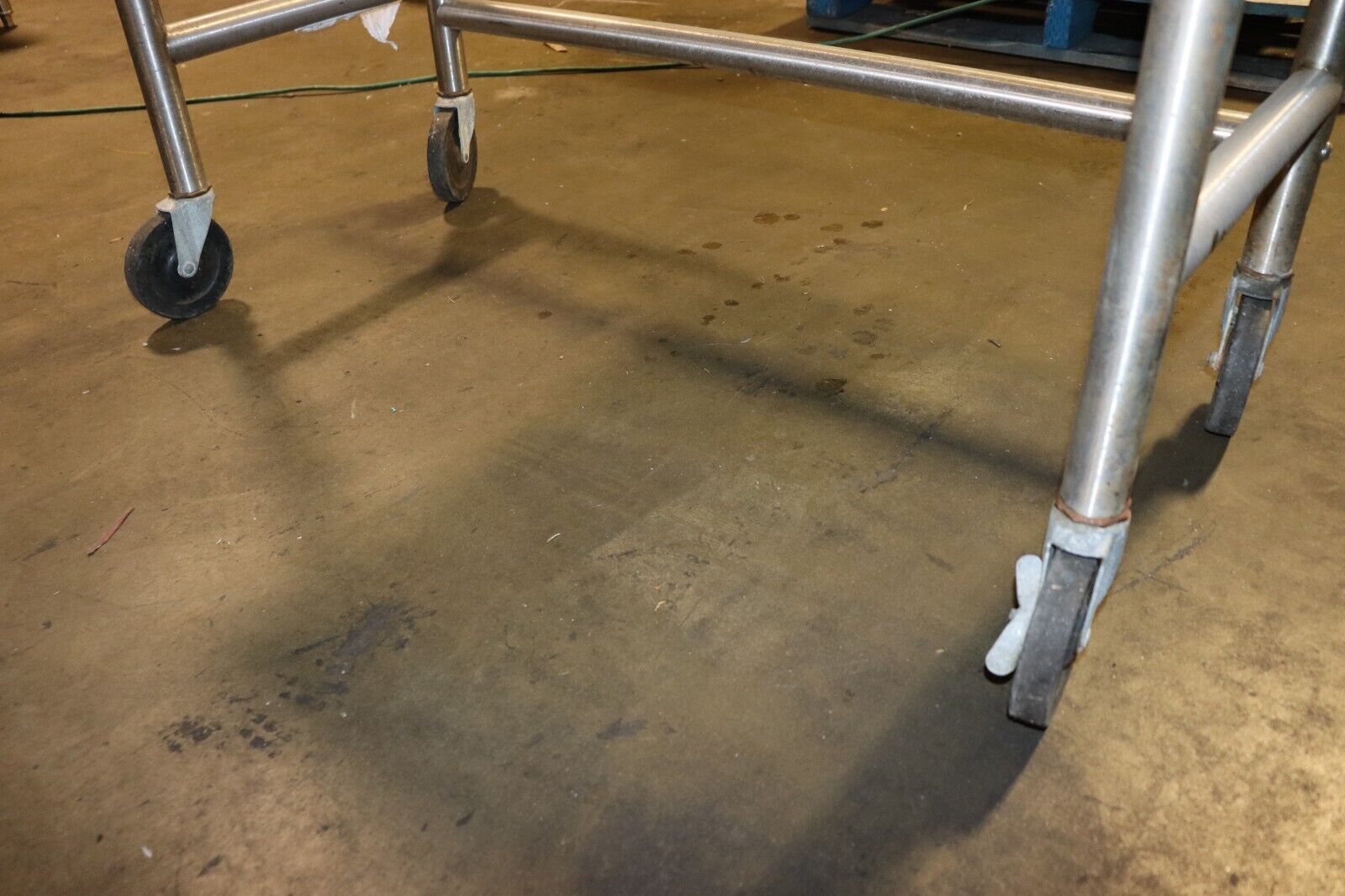 24"W x 48"L Stainless Steel Restaurant Work Table for Poly Top (NOT INCLUDED)