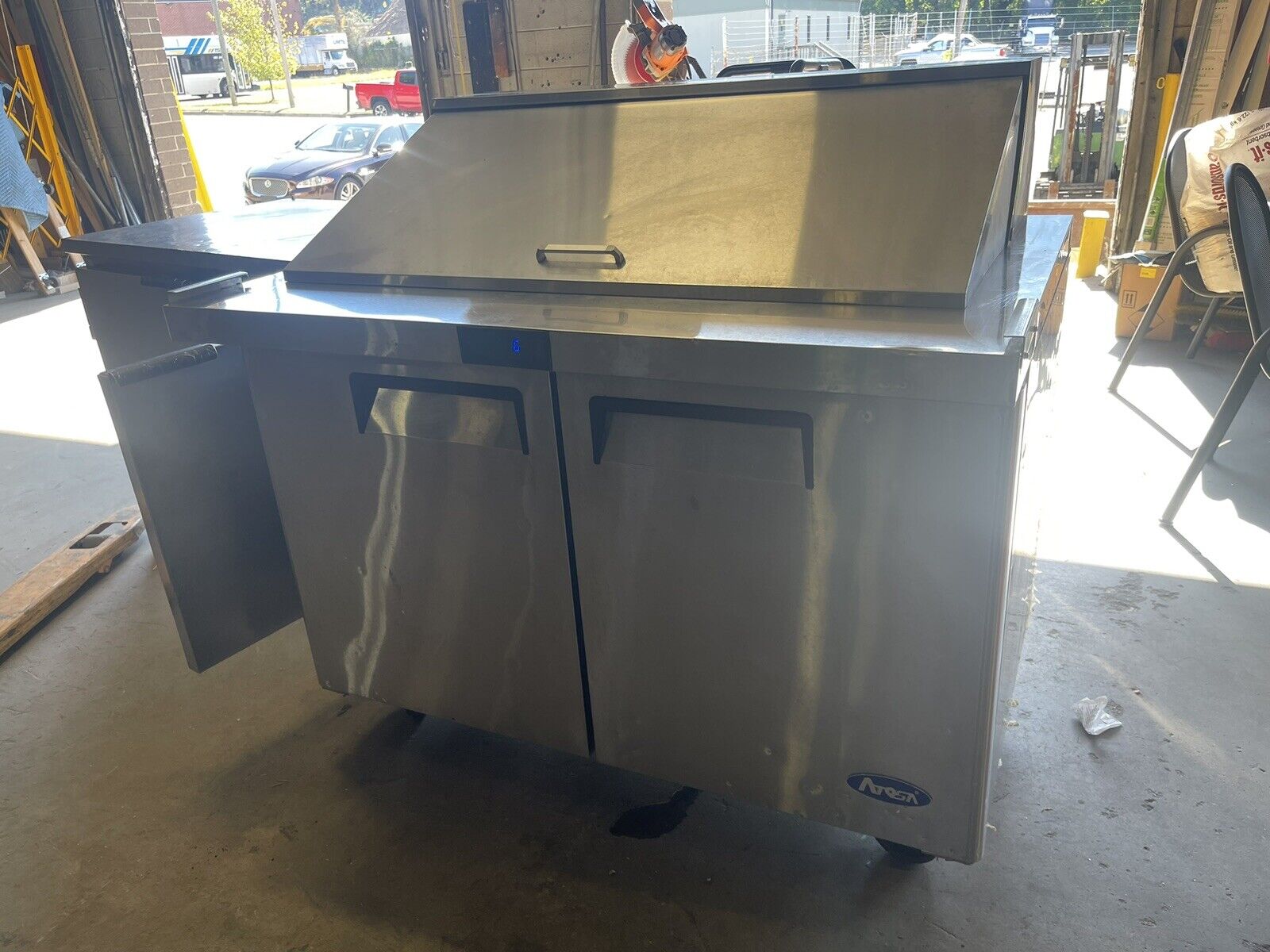 Atosa MSF8306GR 48" Mega Top Salad Sandwich Prep Station Table 18 Pan 13.4 Cu.Ft