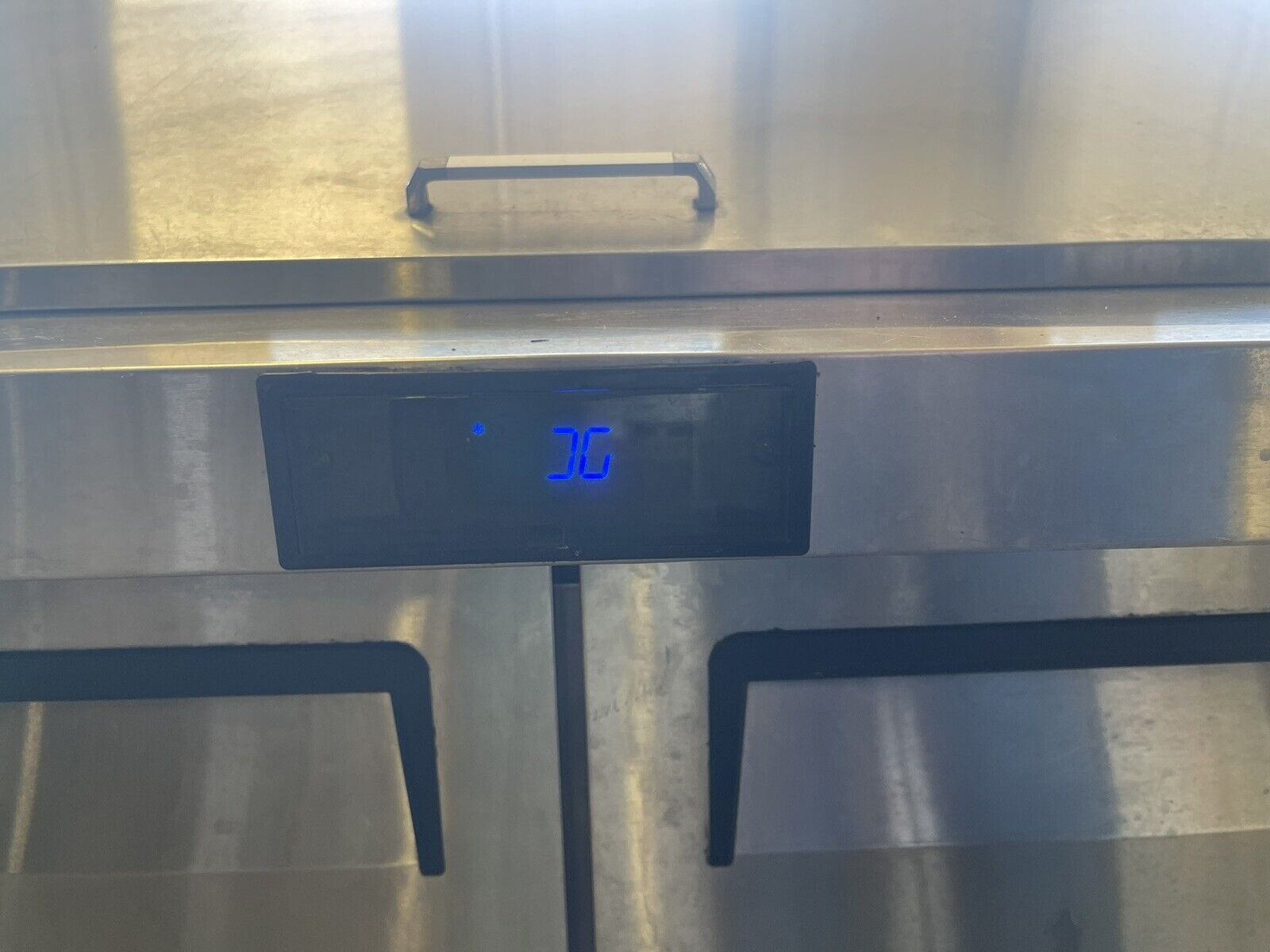 Atosa MSF8306GR 48" Mega Top Salad Sandwich Prep Station Table 18 Pan 13.4 Cu.Ft