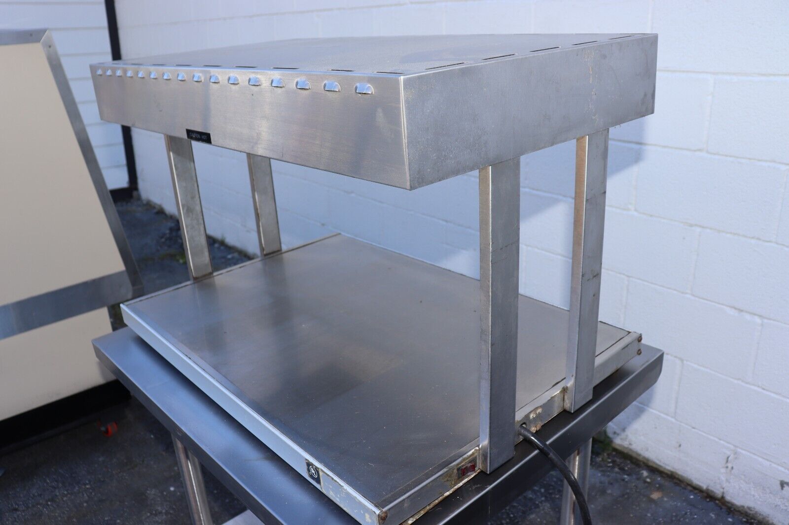Hatco 36” Tableto Warmer / Merchandiser / Display, Stainless Steel, Used