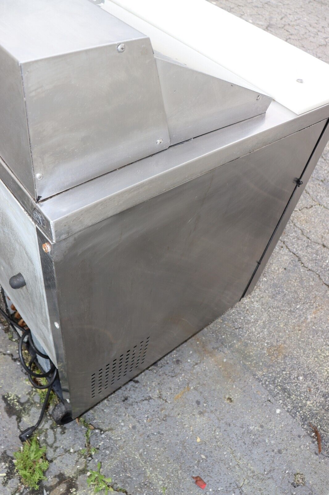 True TSSU-48-12-HC 48" TSSU Series Sandwich/Salad Prep Table, S#: 8783742, Used