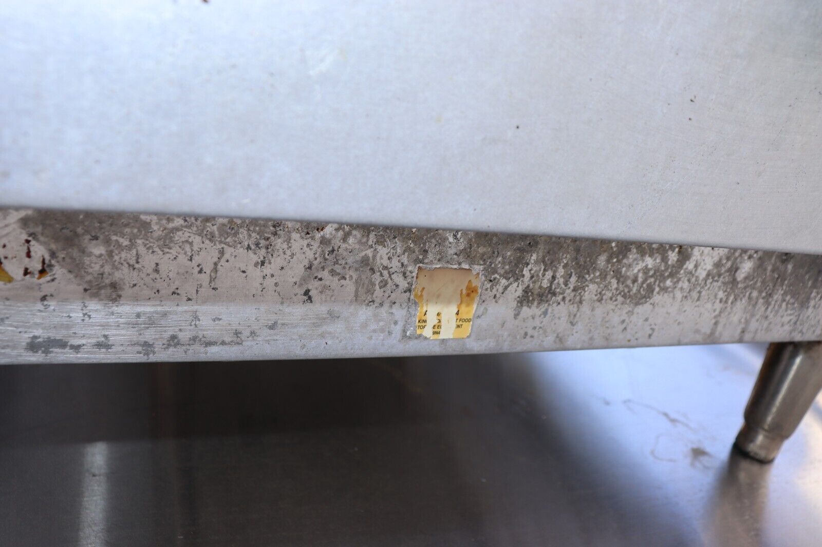 Star 24" Manual GriddleGriddle Flat Top Grill Stove Natural Gas, Manual, Used