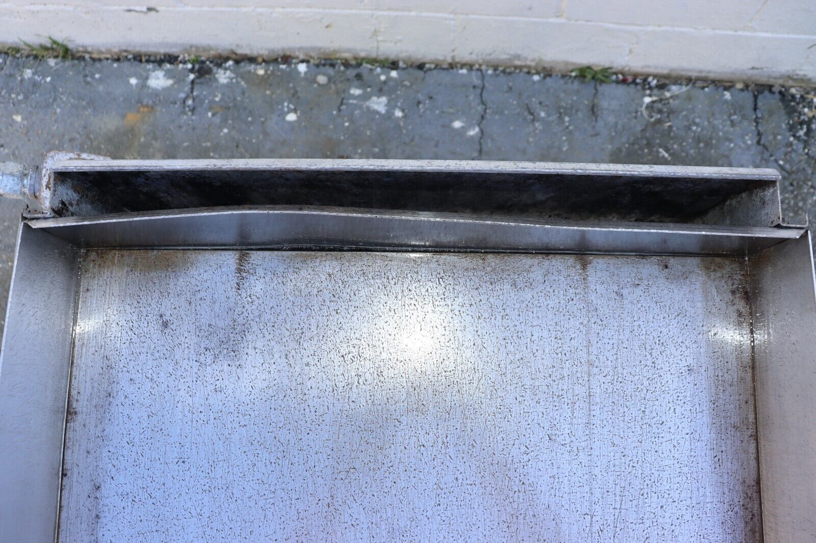 Star 24" Manual GriddleGriddle Flat Top Grill Stove Natural Gas, Manual, Used