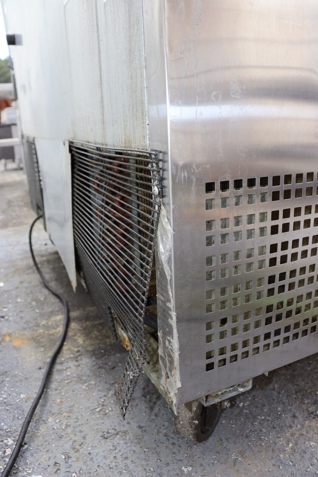 Atosa MSF8302 48" Two Door Salad Sandwich Prep Table Refrigerator, Used, Tested