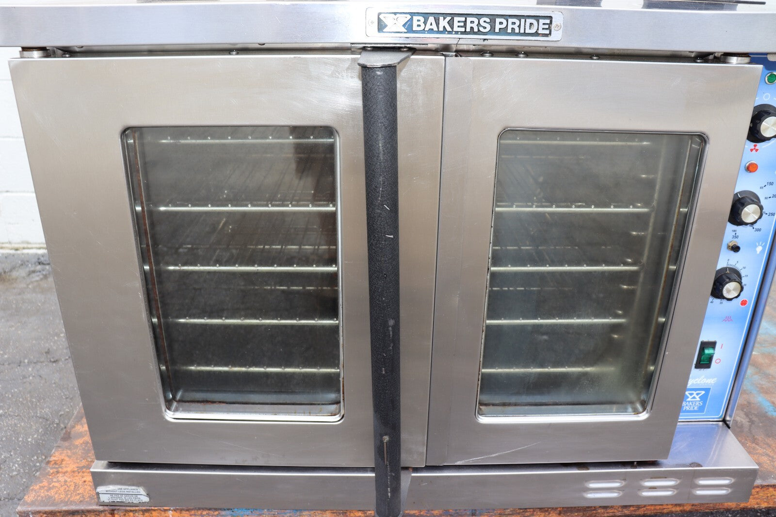 Bakers Pride Electric Convection Oven, 208V, 1 Phase, Used, CLEAN