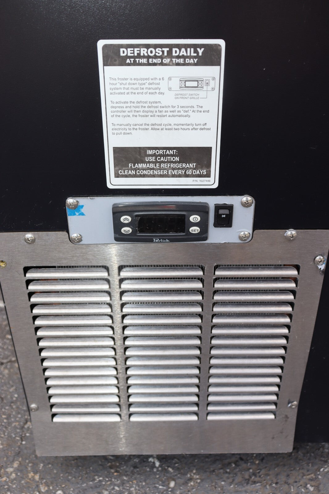 Perlick FR48RT-3 48"W Glass Froster Beer Mug / Plate Chiller, Tested, CLEAN