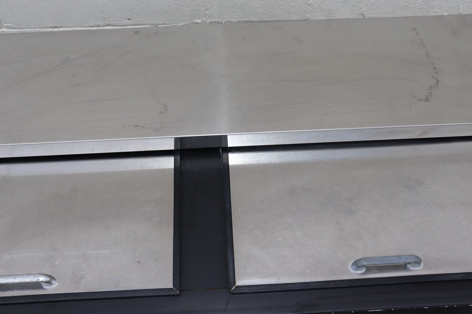 Perlick FR48RT-3 48"W Glass Froster Beer Mug / Plate Chiller, Tested, CLEAN