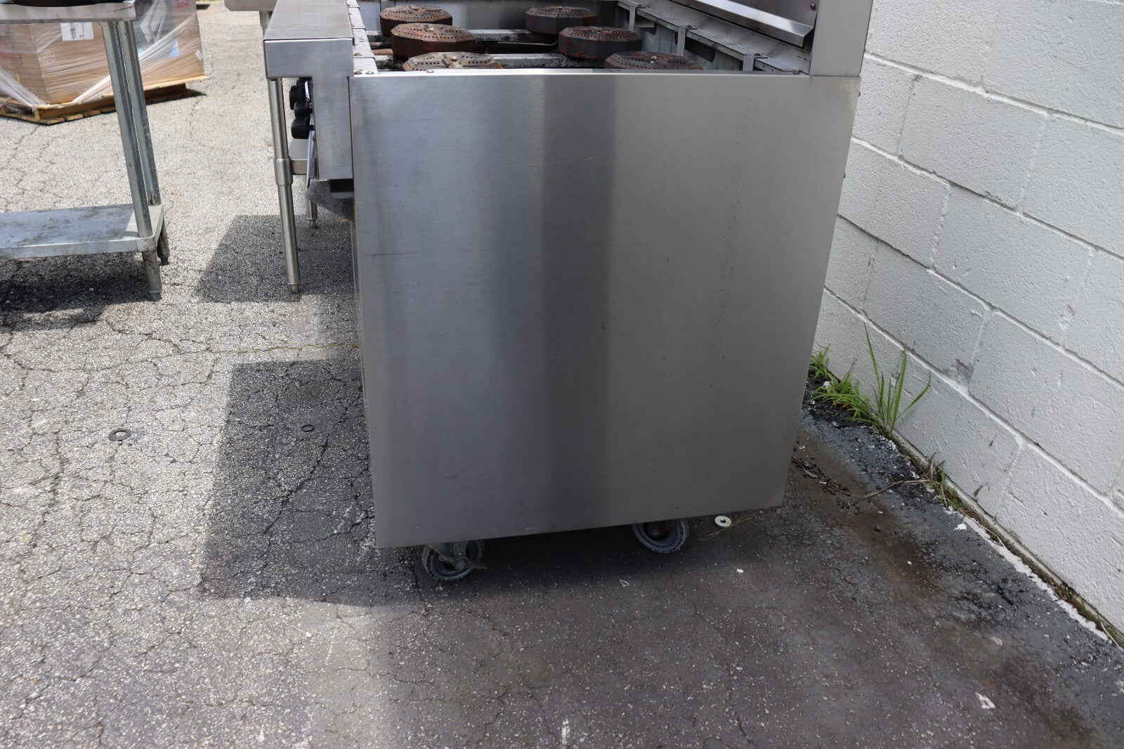 Garland Sunfire 36" Gas Restaurant Range w/ 6 Burners & 1 Std Oven, Used, CLEAN