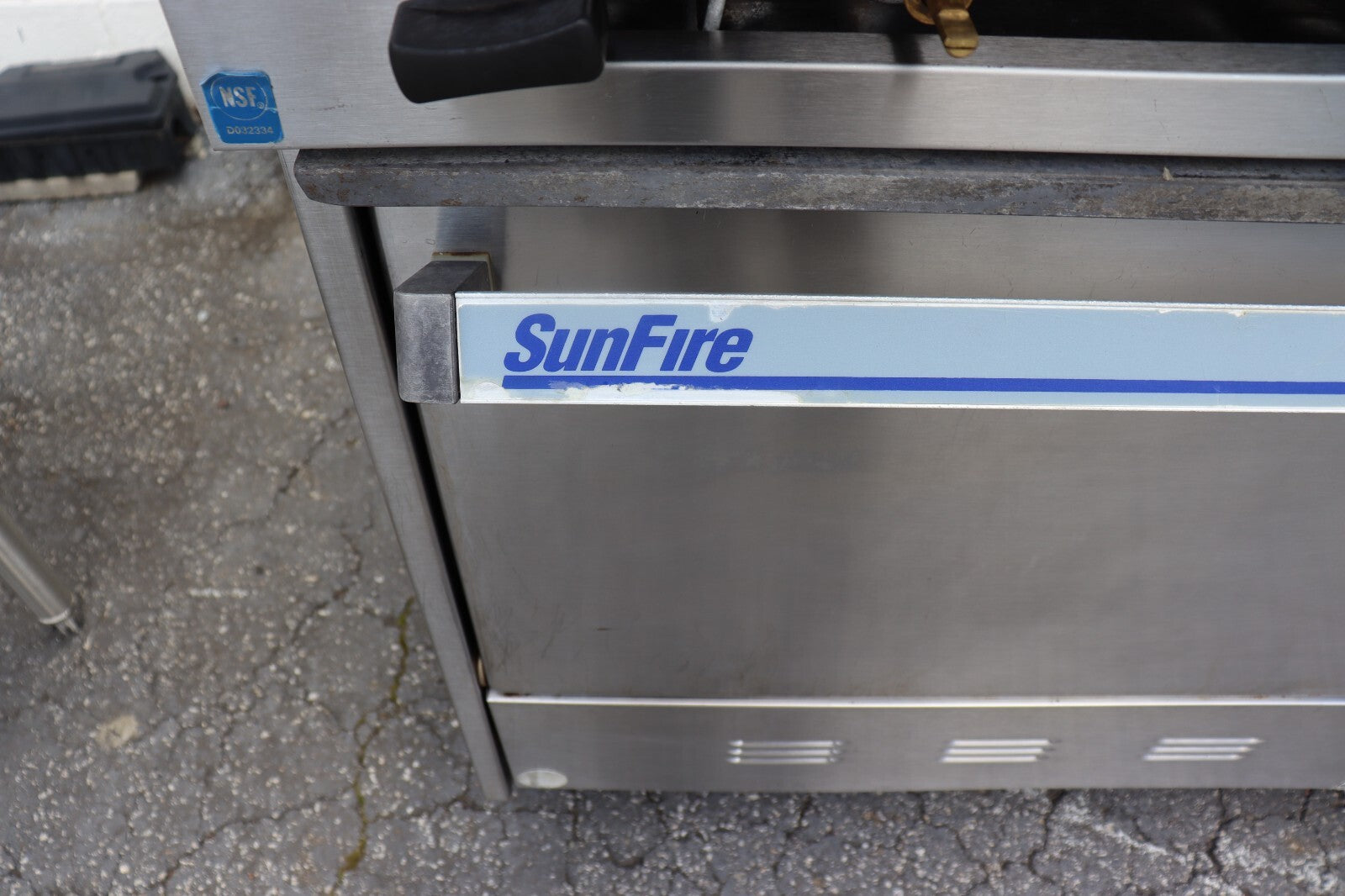 Garland Sunfire 36" Gas Restaurant Range w/ 6 Burners & 1 Std Oven, Used, CLEAN