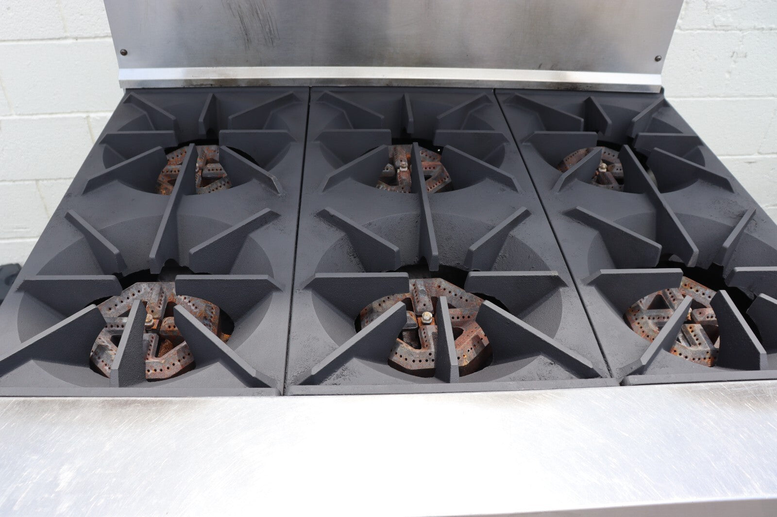 Garland Sunfire 36" Gas Restaurant Range w/ 6 Burners & 1 Std Oven, Used, CLEAN