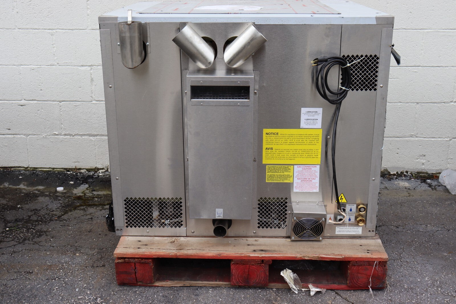 Blodgett CNVX-14G Combi Gas Oven, 65,000 BTU, New Open Box, No Stand Included