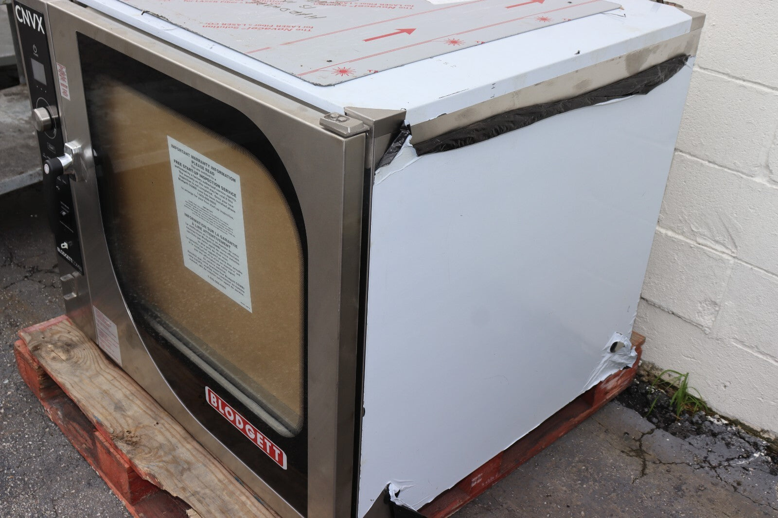 Blodgett CNVX-14G Combi Gas Oven, 65,000 BTU, New Open Box, No Stand Included