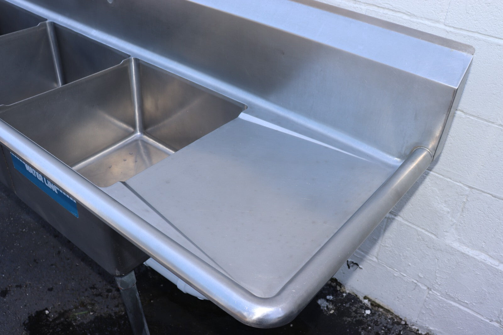 Stainless Steel 3 Compartment Sink w/ Right Drainboard 18X18X12D Bowls, 75 Inch