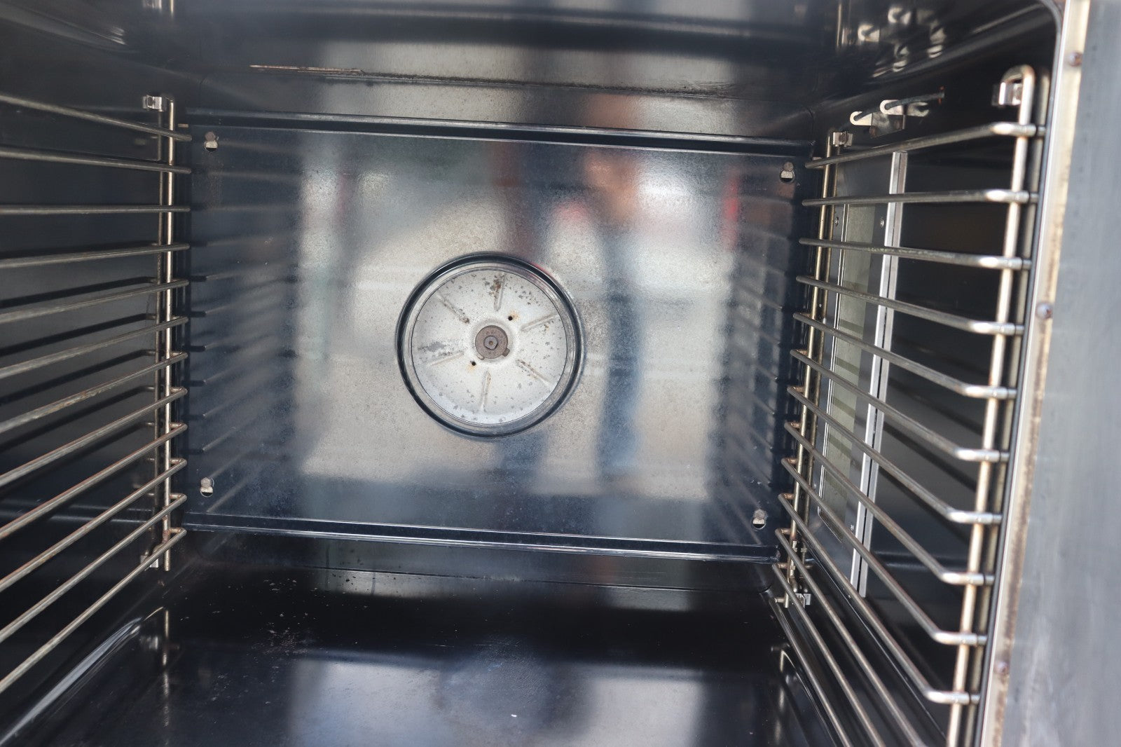 DUKE MANUFACTURING GAS CONVECTION OVEN, USED, MISSING RACKS, CLEAN