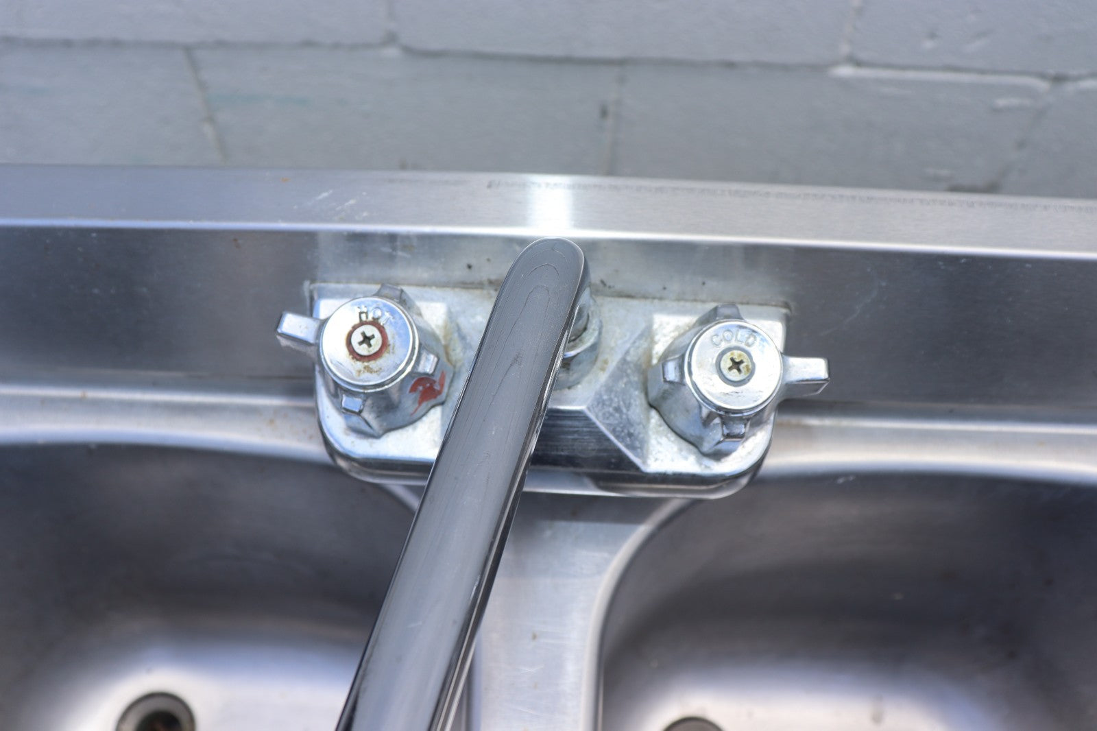 Krowne 1864C 1800 Series 72" Four Compartment Bar Sink, Used