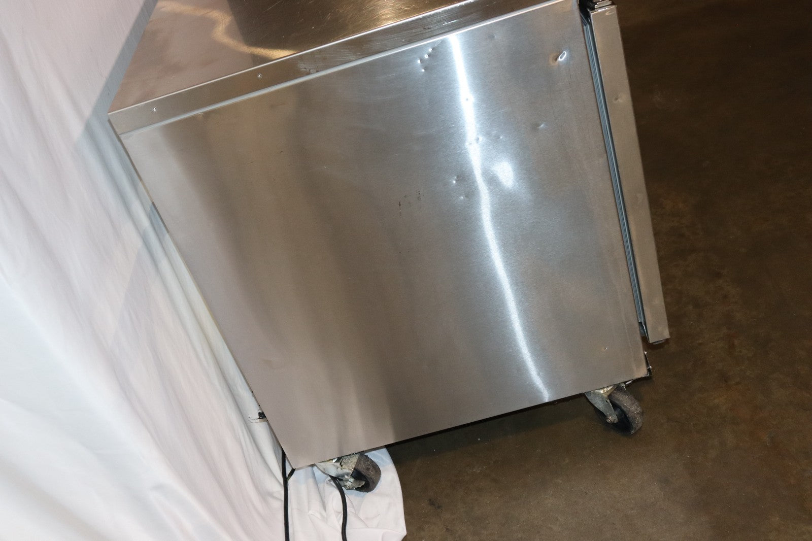 Asber AUTF-48 HC 48" 2-Section Undercounter Freezer w/ 2 Doors, 12.1 cu. ft.