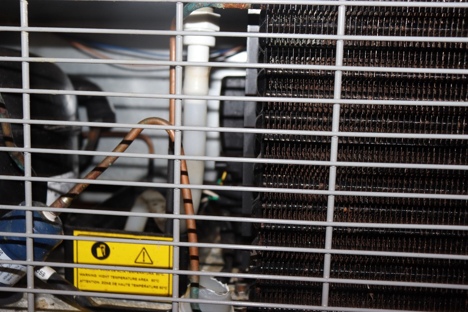 Asber AUTF-48 HC 48" 2-Section Undercounter Freezer w/ 2 Doors, 12.1 cu. ft.