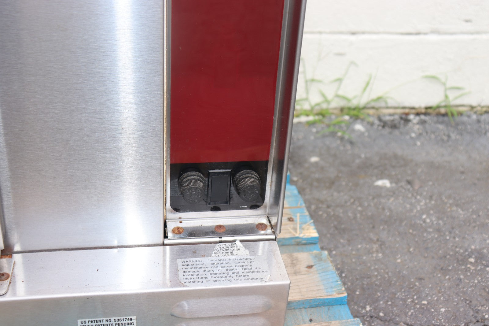 Southbend GH/10SC Marathoner Gold Gas Half Size Convection Oven, CLEAN