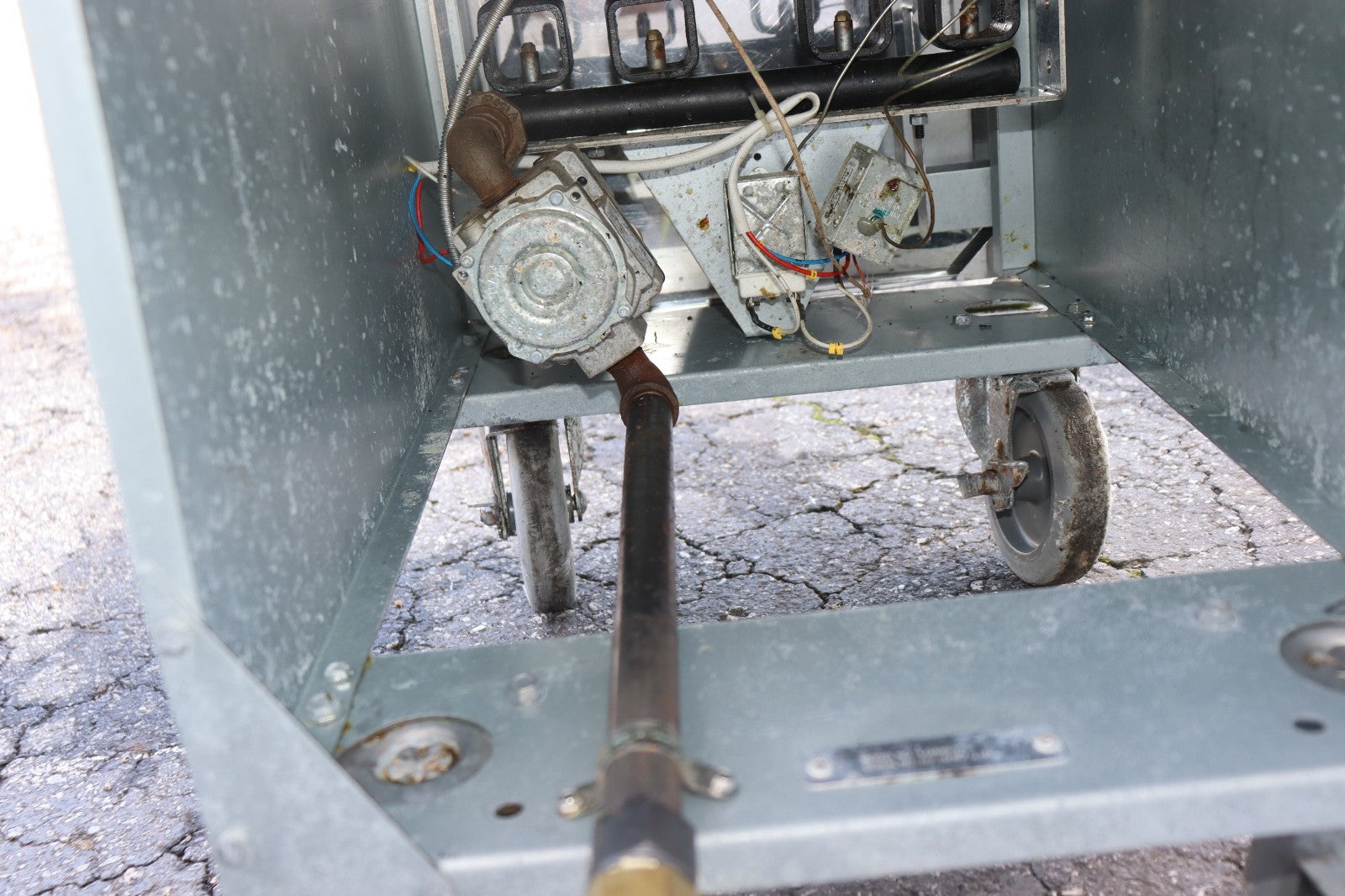 Vulcan LG400-1 45-50 lb. Natural Gas Floor Fryer - 120,000 BTU