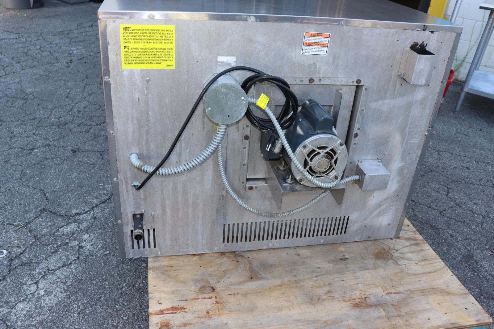 Vulcan VC4GD-11D150K, Gas Double Stack Convection Oven, Used, Clean