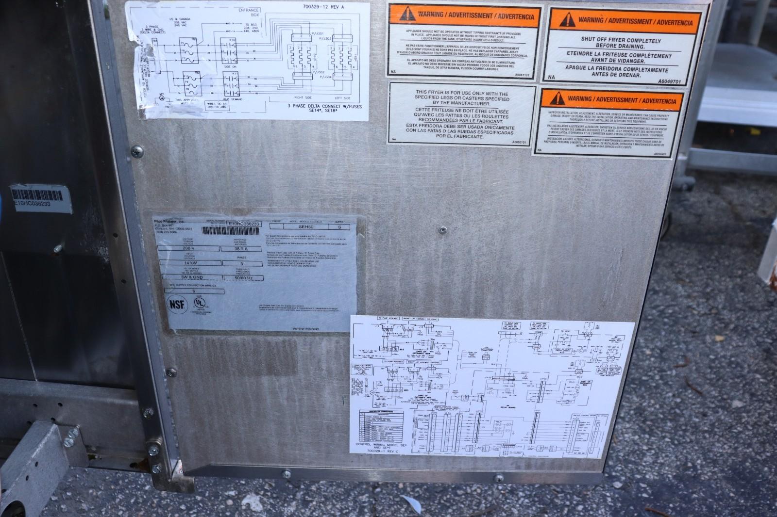 Pitco Electric 208V 3 Phase, 50 lbs, 3 Pot, SEH50, w/ Filtration System, CLEAN