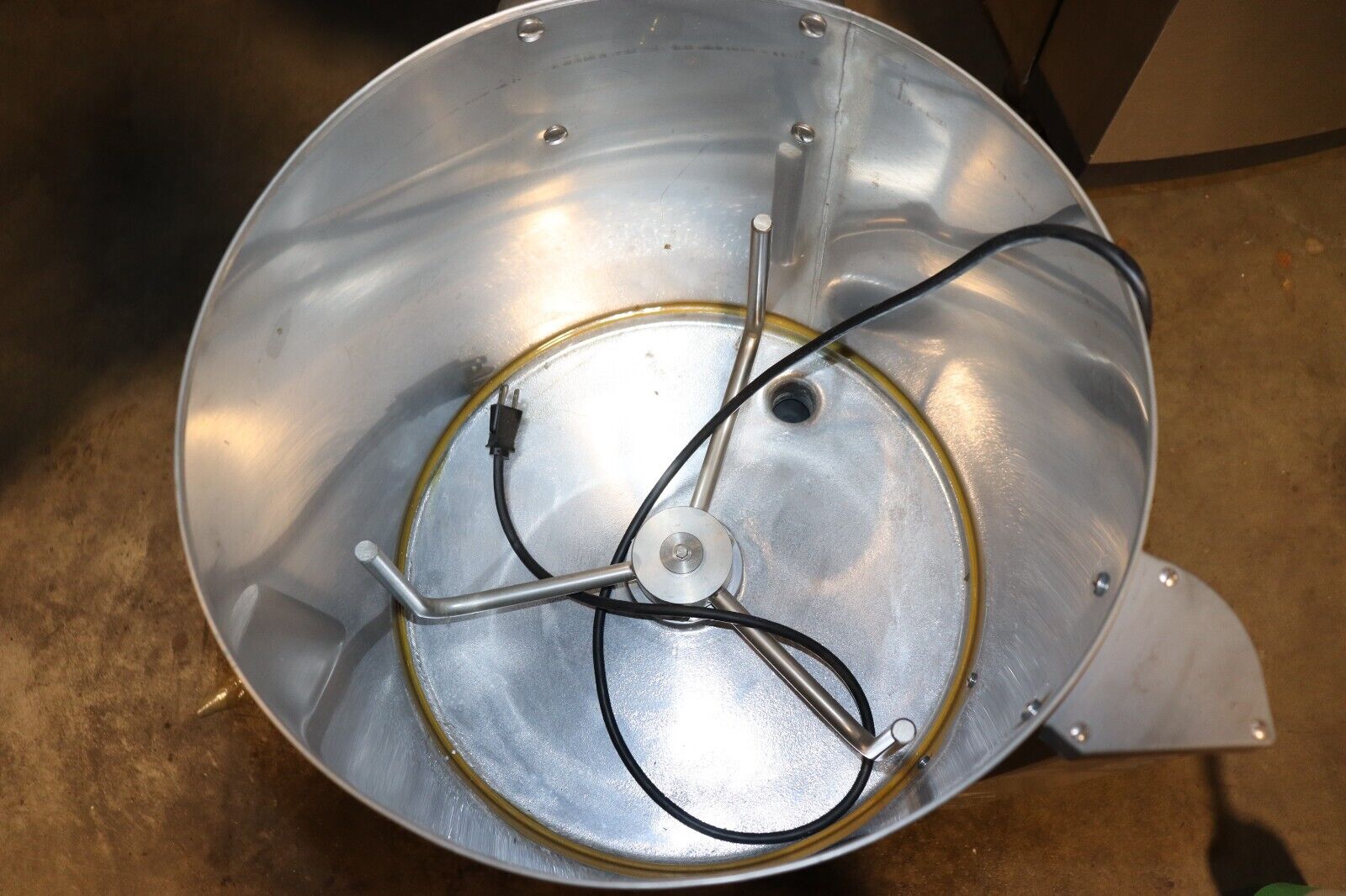 Electrolux EL40 Salad Spinner, New/Old Stock, No Basket