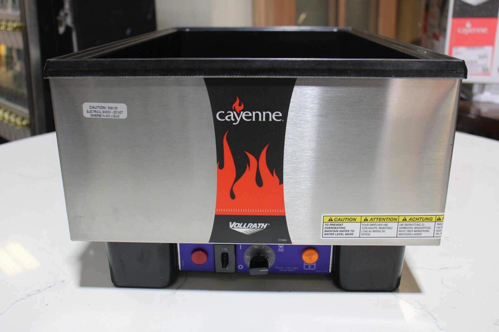 Vollrath 72023 Full Size Electric Countertop Cayenne Food Rethermalizer