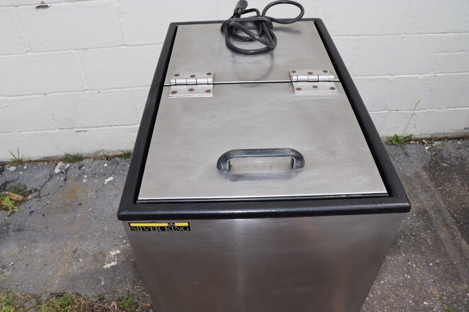 Silver King SKFS2/C1 Flip Door Ice Cream Mobile Freezer, Used, Tested