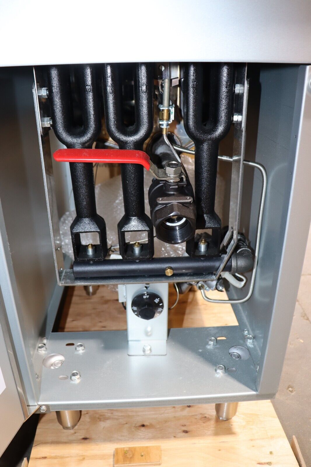 Culitek CULGF90NG 40 lbs Natural Gas Deep Fryer w/ Baskets and Accessories, NEW