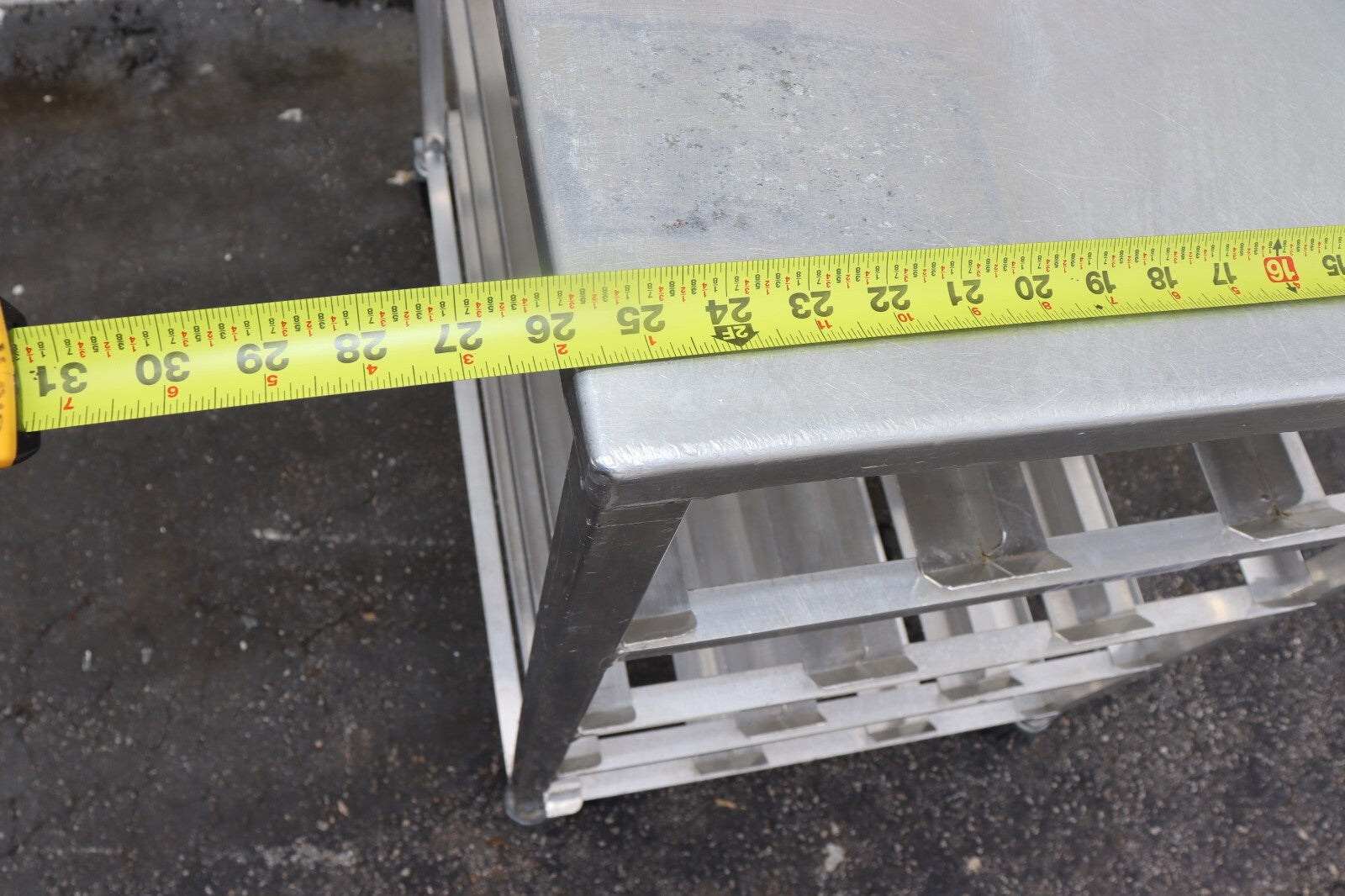 Channel Manufacturing CSR-4M Aluminum Top Mobile Can Rack - 72 #10 cans