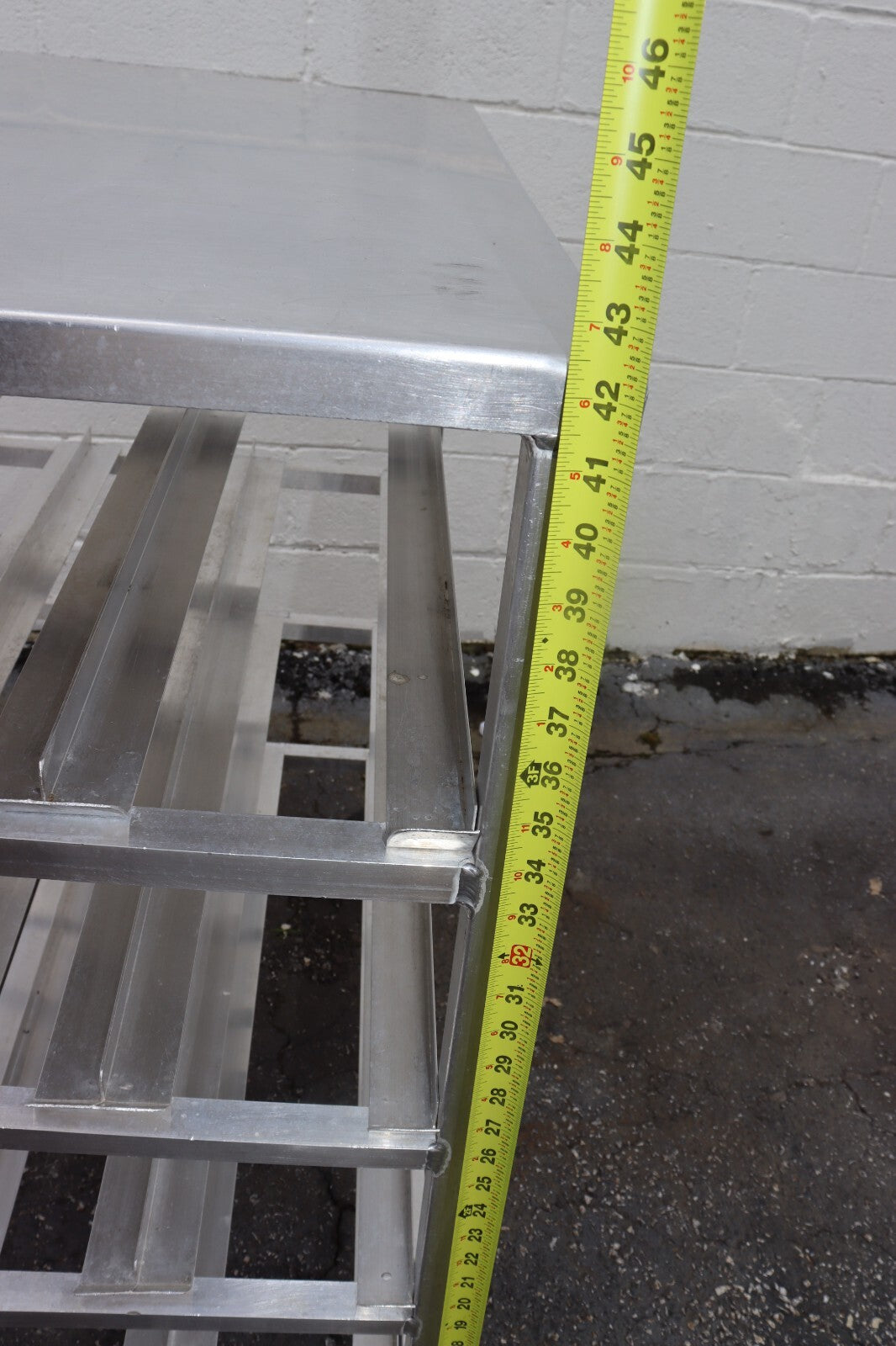 Channel Manufacturing CSR-4M Aluminum Top Mobile Can Rack - 72 #10 cans