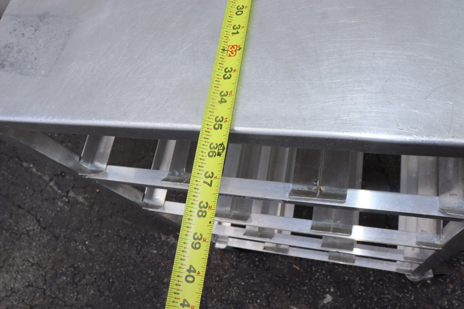 Channel Manufacturing CSR-4M Aluminum Top Mobile Can Rack - 72 #10 cans