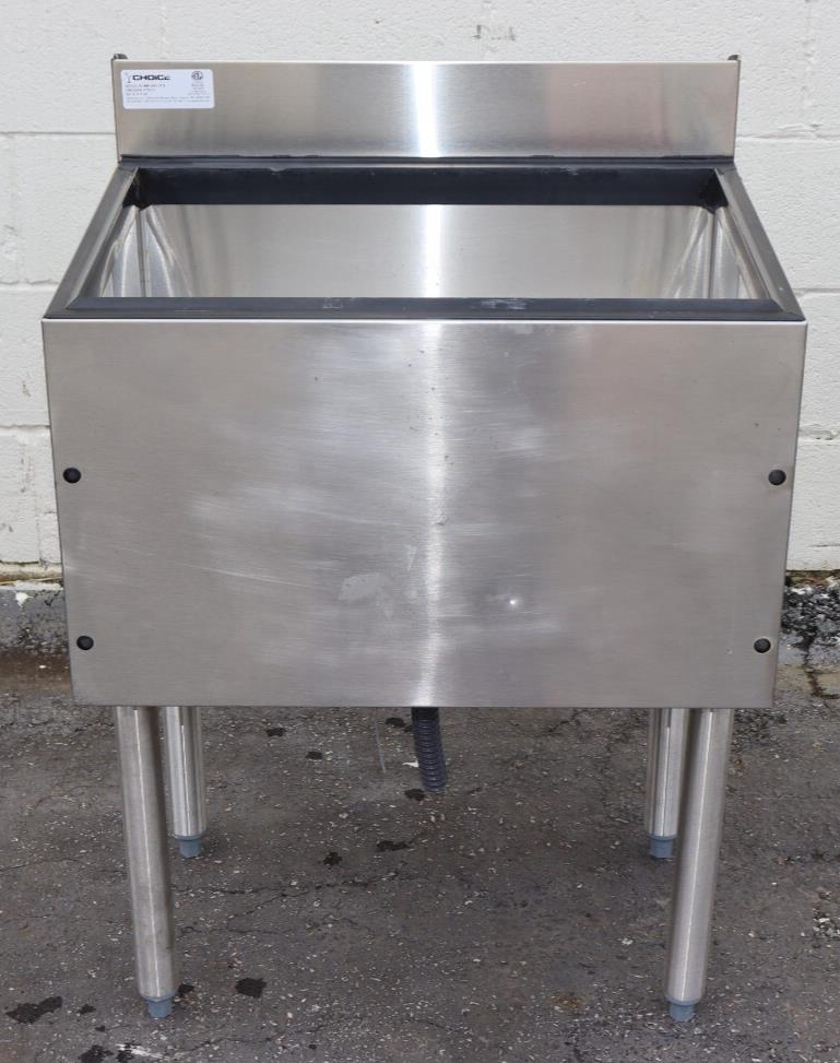 Choice by Glastender C-IBA-24-CP10, 24" x 19" Ice Well w/ 10 Circuit Cold Plate