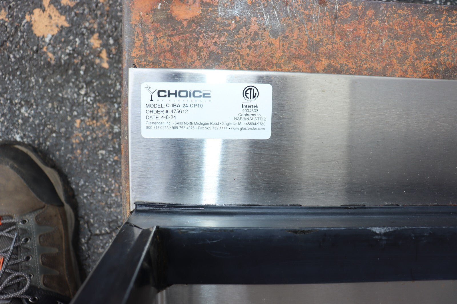 Choice by Glastender C-IBA-24-CP10, 24" x 19" Ice Well w/ 10 Circuit Cold Plate