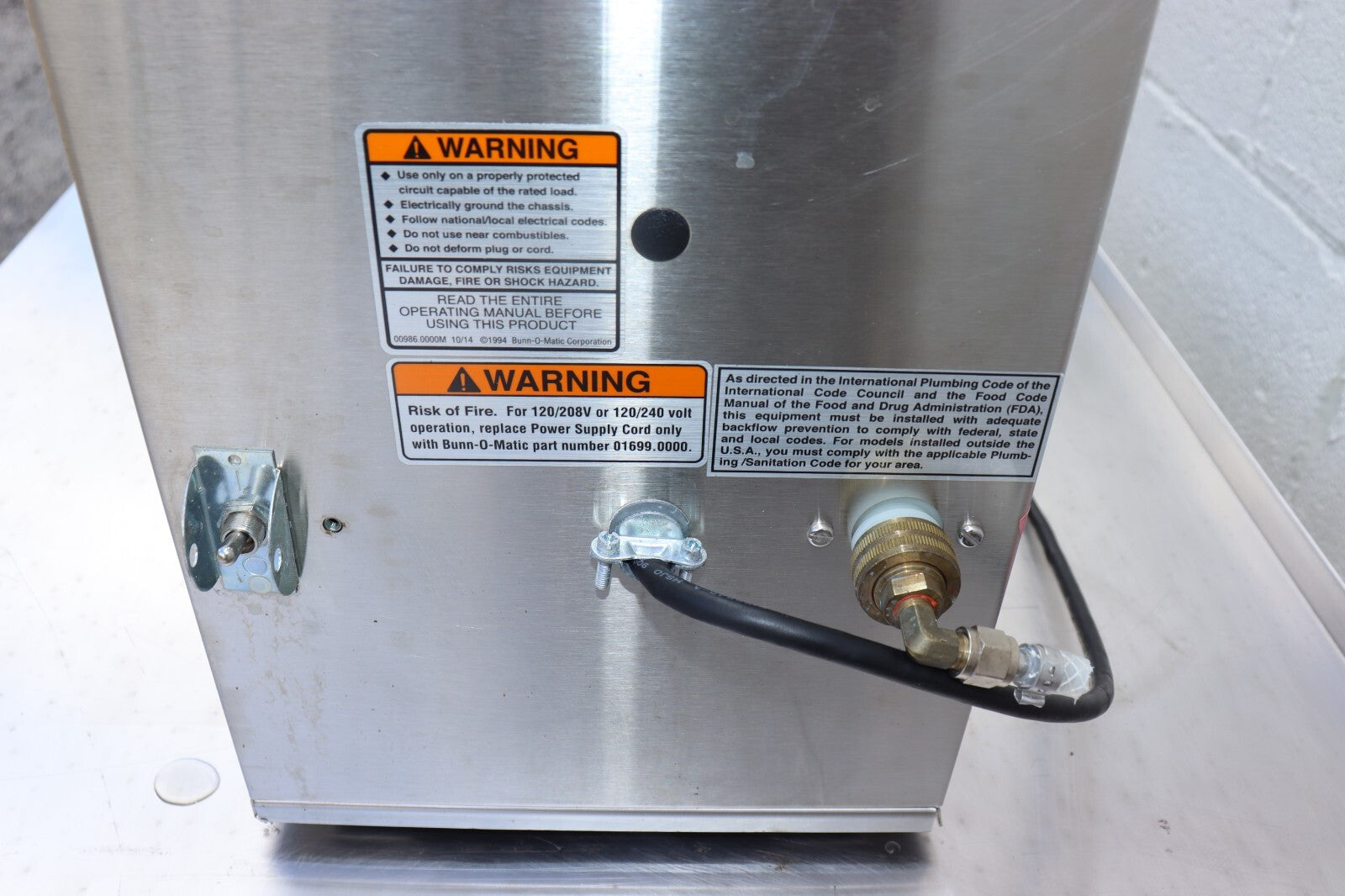 Bunn 52200.0102 ITCB-DV Infusion Coffee and Iced Tea Brewer Machine w/ Hot Water