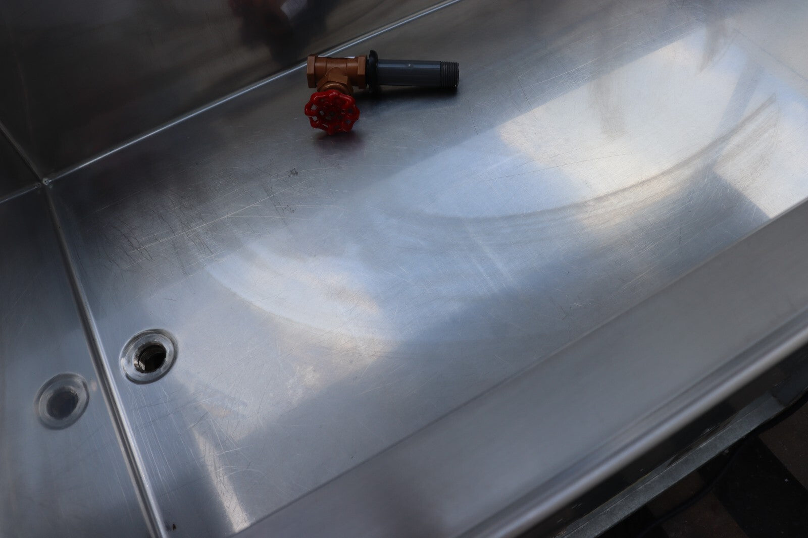 Atlas Metal WCMD-C-3 Refrigerated Drop-In Cold Food Well Unit, w/ Custom Shelf