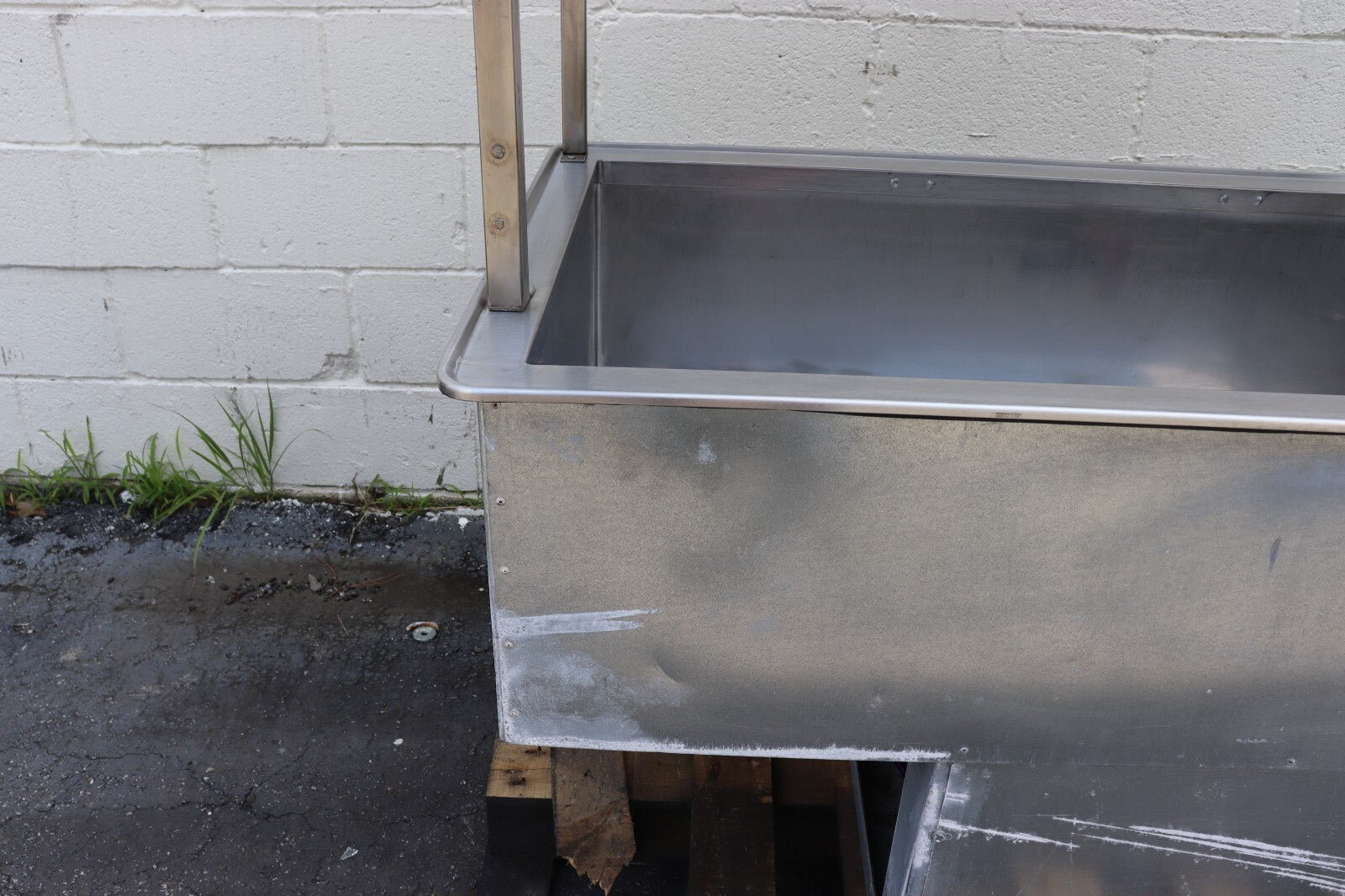 Atlas Metal WCMD-C-3 Refrigerated Drop-In Cold Food Well Unit, w/ Custom Shelf