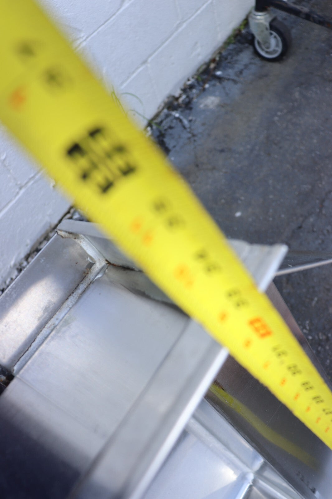 Klinger's Trading SDT92L 92" Straight Prerinse Dish Table, Used, CLEAN