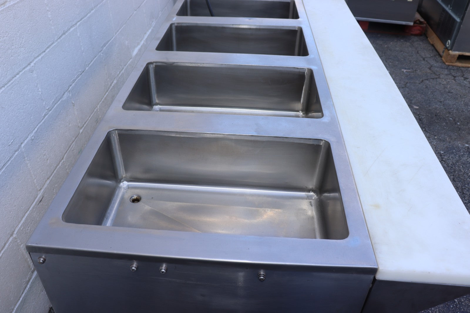 Klinger's All Stainless Steel 4 well Electric Steam Table Wet/Dry KTI SW-4H-120