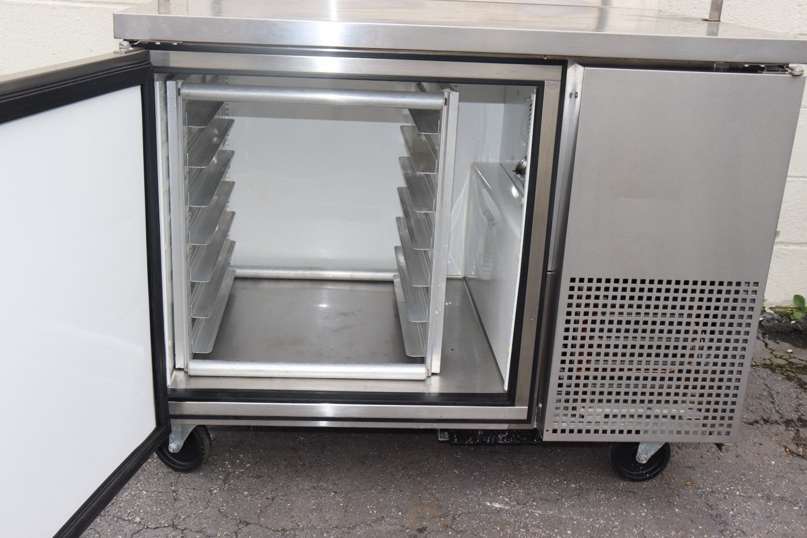 True Work Top Refrigerator TWT-44 115V 1ph, Used, w/ Custom Racks, CLEAN