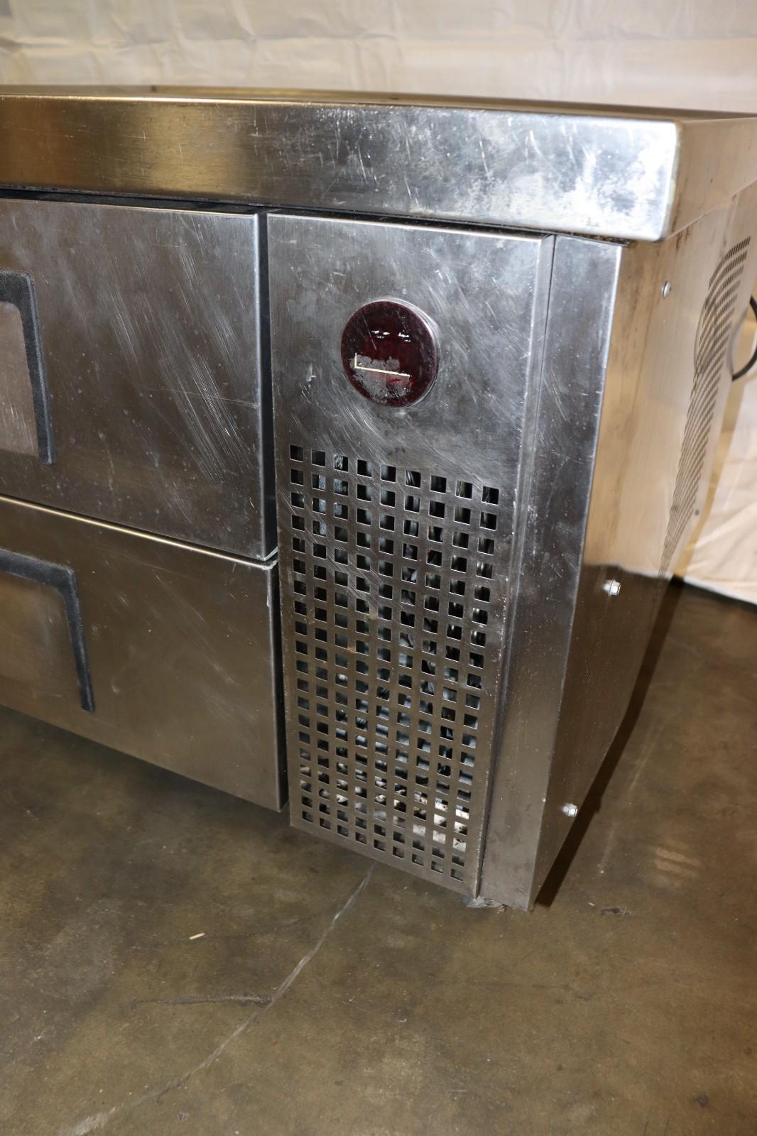 True TRCB-36 Refrigerated Chef Base, 2 Drawer, Used, Clean, Tested