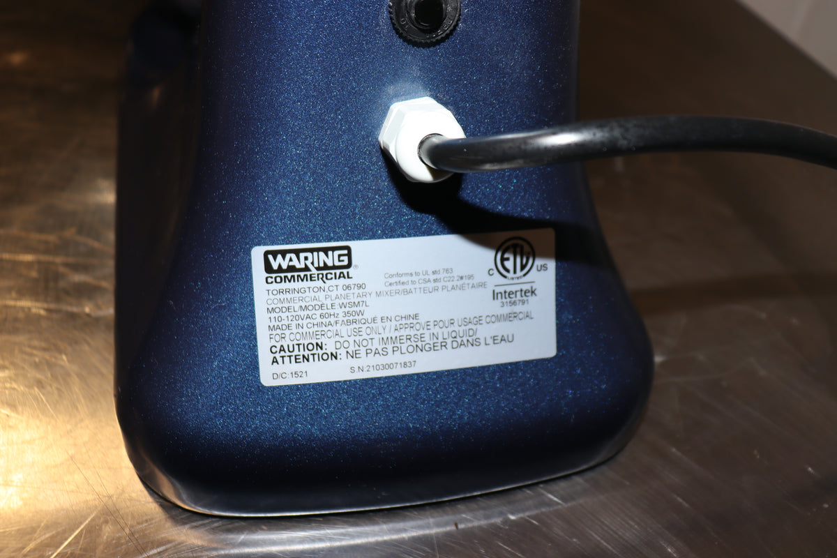 Waring WSM7L 7 Qt Luna Planetary Countertop Mixer 11 Mixing Speeds; 350 Watts