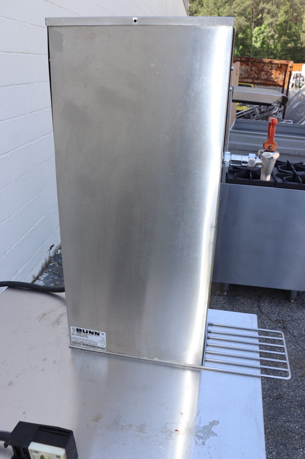 Bunn H5X 12500.0060 5 Gal Hot Water Dispenser, 208V, 1PH, Used, Clean - NMB Restaurant Equipment