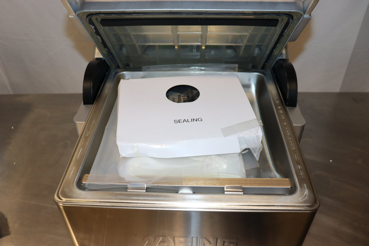 Chamber Vacuum Packaging Machine with 11" Seal Bar, Waring WCV300 - NMB Restaurant Equipment