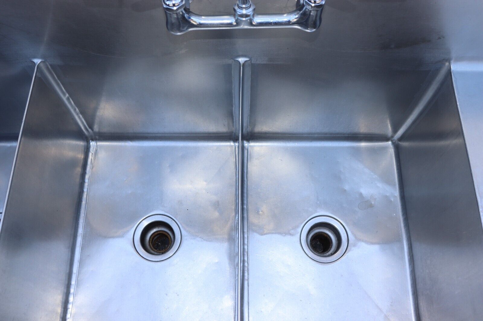 Four Compartment Commercial Sink 98" Long x 24" Wide, w/ Side Boards, Stainless - NMB Restaurant Equipment
