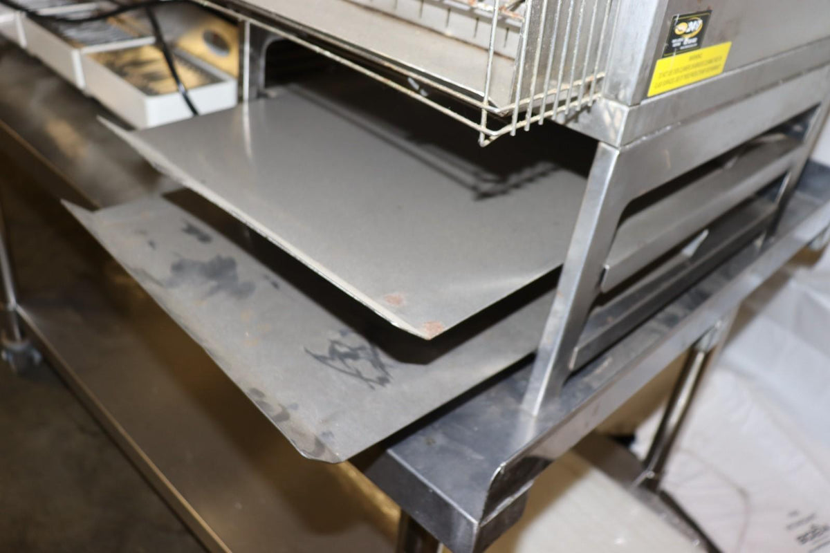 Hatco Model TF-2040R Thermo Finisher 3 Phase 208 Volt Countertop, w/ Trays - NMB Restaurant Equipment