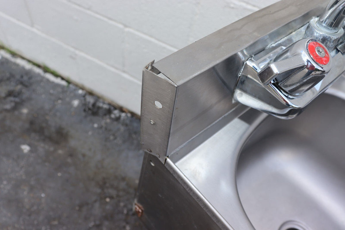 Krowne 1812BD 1800 Series 12" Blender Station & Dump Sink w/ Four Legs, Used - NMB Restaurant Equipment