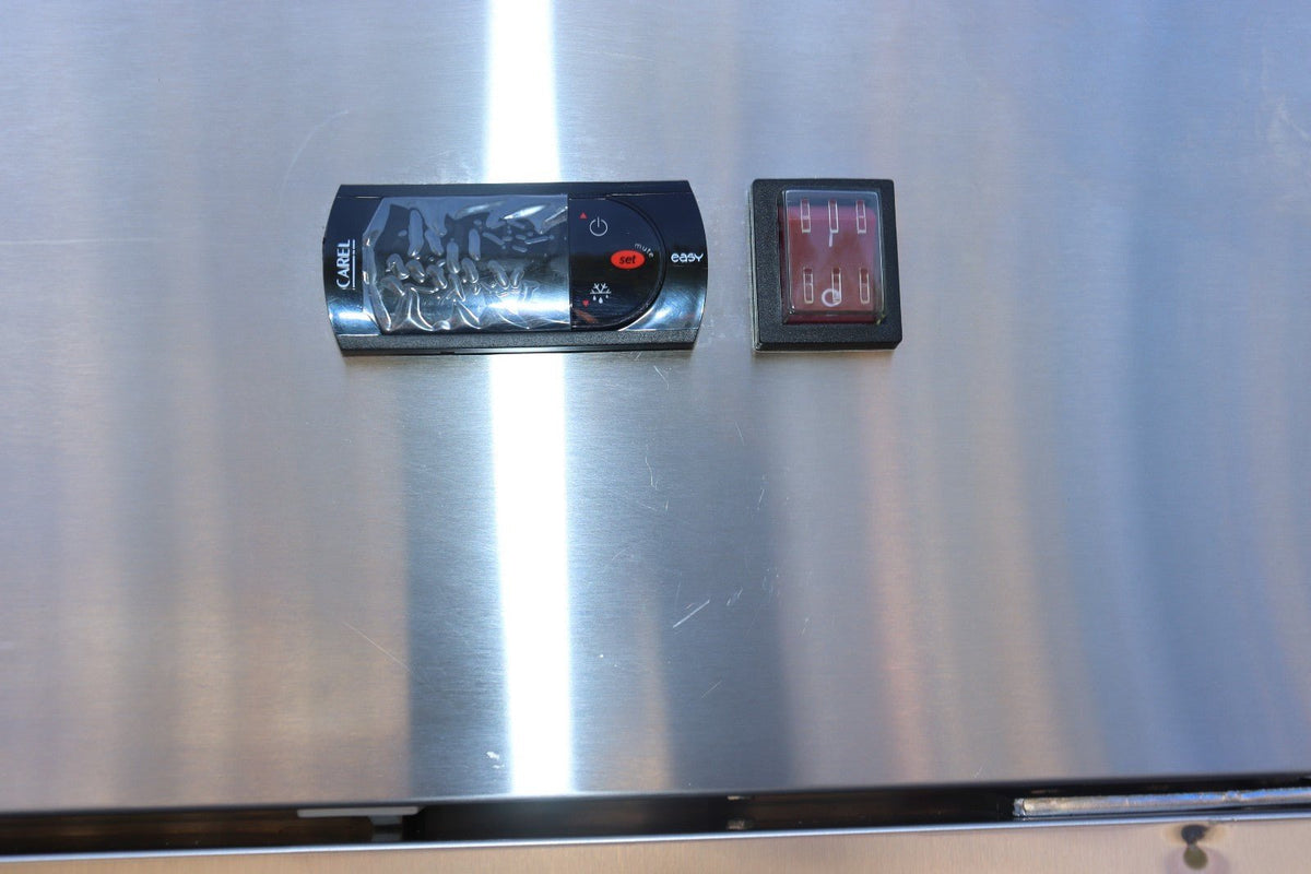 Norpole NP2R 54'' Two Section Solid Door Reach-In Refrigerator, Scratch & Dent - NMB Restaurant Equipment