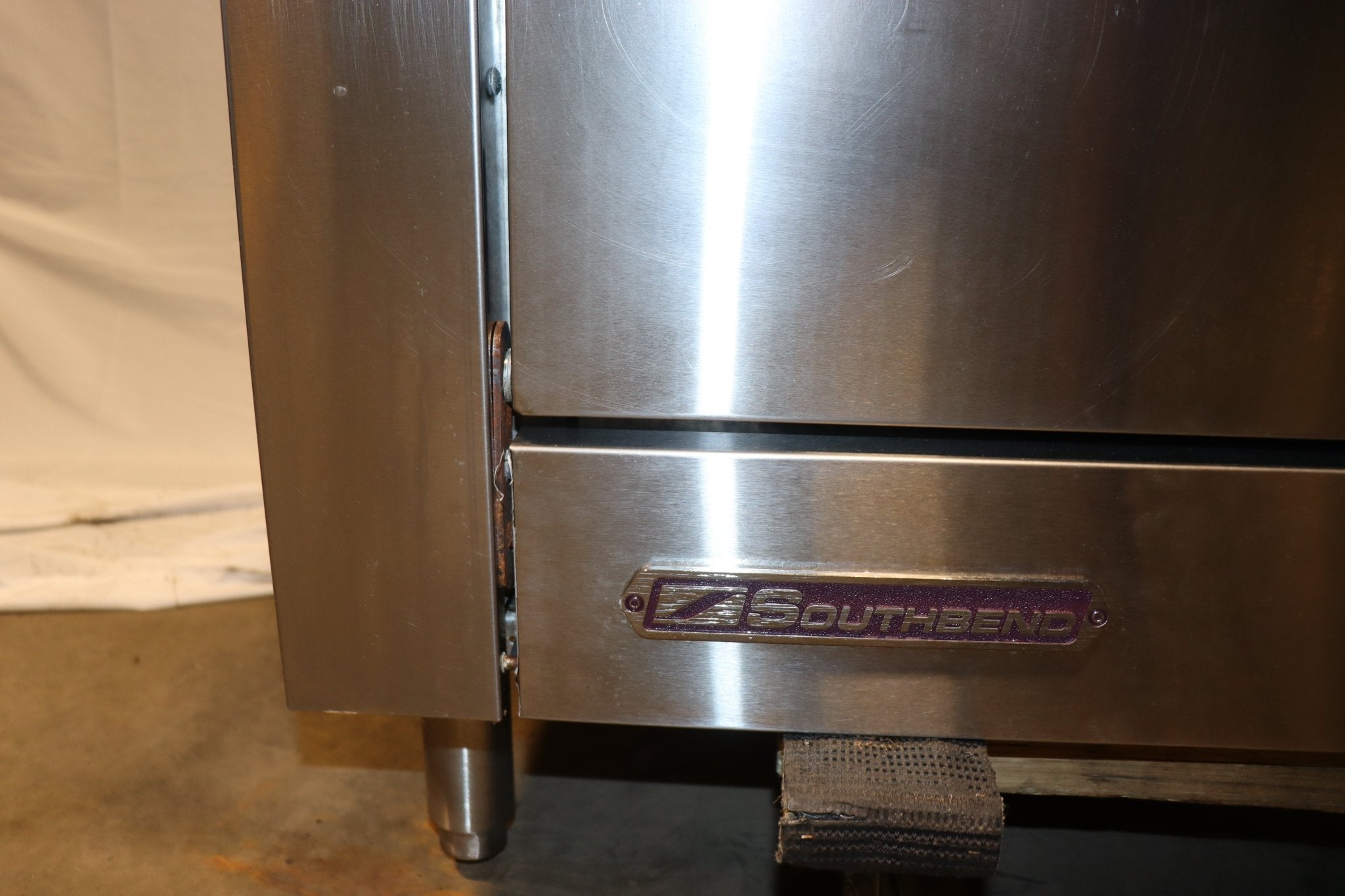 Southbend S361D 36" 6 Burner Commercial Gas Range, Natural Gas - NMB Restaurant Equipment