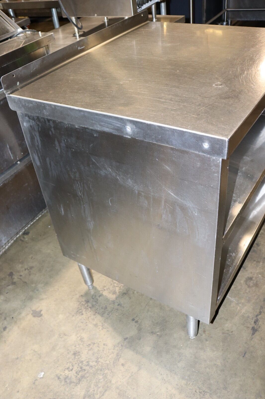 Stationary Stainless Steel Table with Storage 33.5 Inch Wide x 28 Inch Deep - NMB Restaurant Equipment